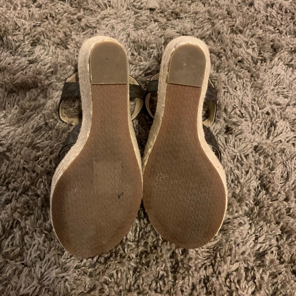 Michael Kors wedge. New only worn one time. - Picture 6 of 6